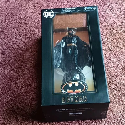 BATMAN 89 СТАТУЯ БРИЛЛИАНТ ВЫБЕРИТЕ ГАЛЕРЕЮ ПВХ MICHAEL KEATON DC КОМИКСЫ 1989 СВОБОДНОГО - Изображение 1 из 4