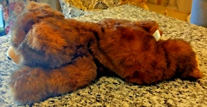 Realistic MJC Brown Bear VTG International Laying Down Plush 1992 - Picture 1 of 6