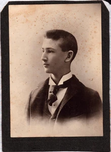 Vintage Kabinett Karte Foto hübscher junger Mann Anzug Mode scharf - Bild 1 von 1