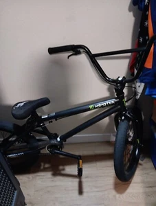 HYPER BMX MONSTER ENERGY BMX BIKE Hi-Ten 19.8" 20 x 2.3" tires - Picture 1 of 1