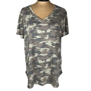 Grace & Lace Perfect Pocket Tee In Washed Camo Size M V-neck Short Sleeve - Picture 1 of 14