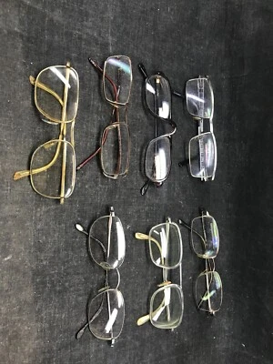 Lot de 7 anciennes paires de  lunettes de vue￼ - Photo 1/3