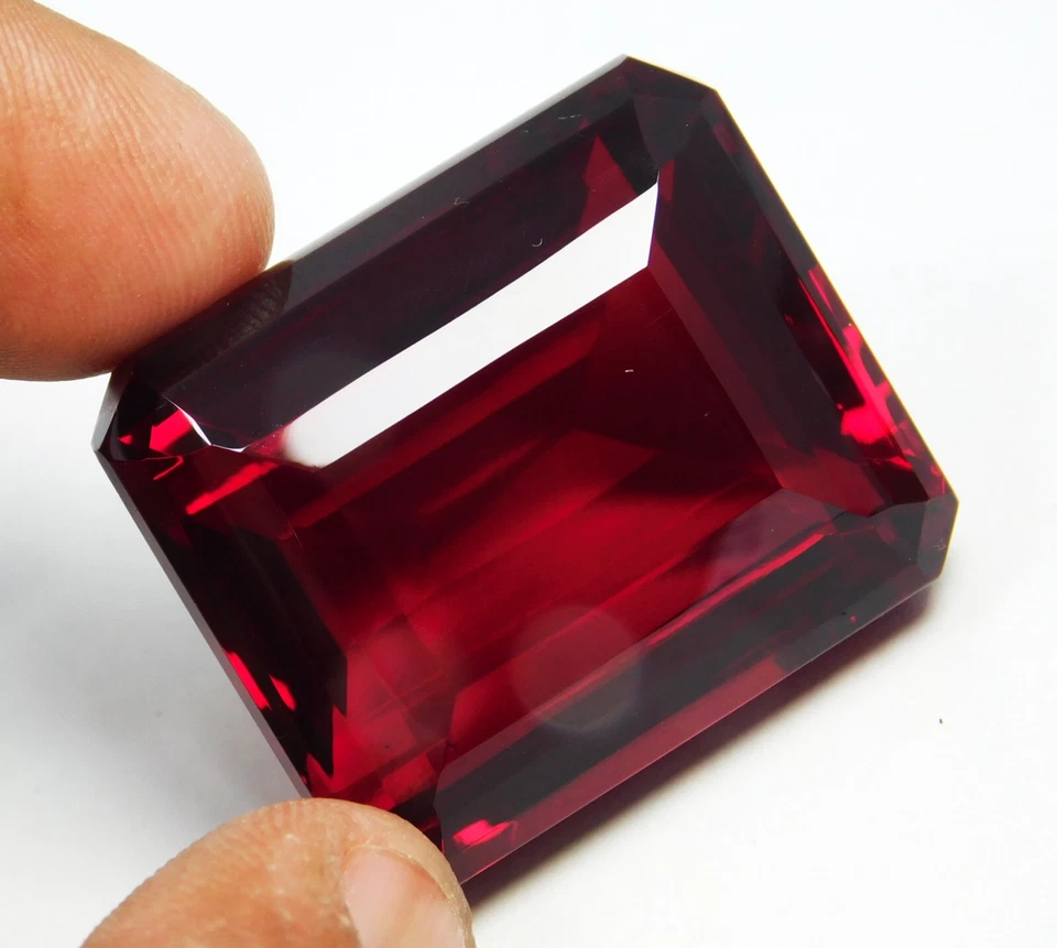Natural Rare Almandine Red Garnet 142.30 Ct Certified Emerald Cut Loose Gemstone - Image 1 of 4