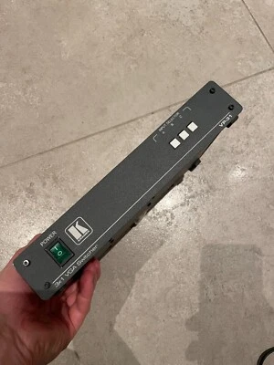 Kramer - VGA Switcher. 3 Inputs & 1 Output - Image 1 of 2