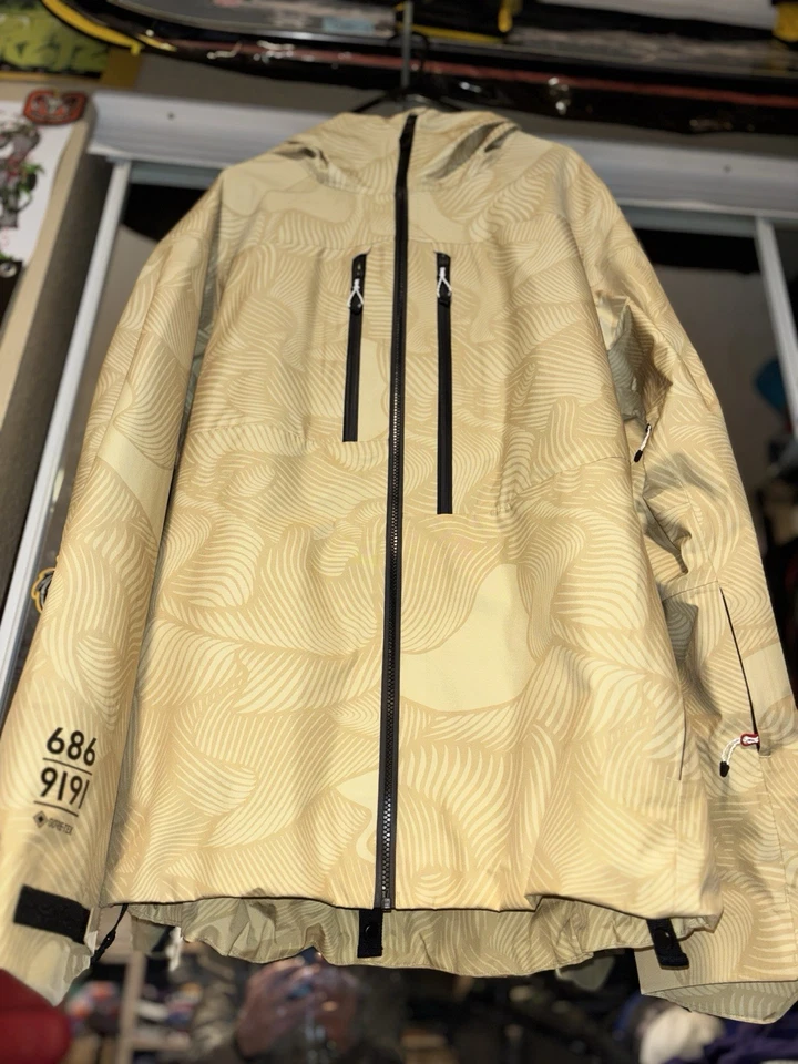 Chaqueta de snowboard 686 Gore Tex 3L ATV (L) duna amarilla polvorienta M3WN123-DYDN Foto 1 de 4