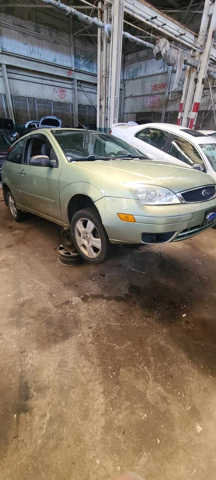 Bote evaporador Ford Focus 04-07 2,0 L OEM Foto 1 de 4