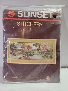 New VTG Sunset Stitchery Crewel Embroidery Kit Oriental Tea Garden #2485 1982 - Picture 1 of 2