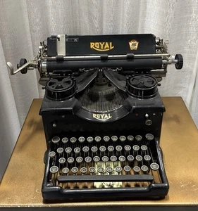 Vintage 1929 Royal 10 Typewriter Side Bevel Glass Functional and Glass Intact - Bild 1 von 21