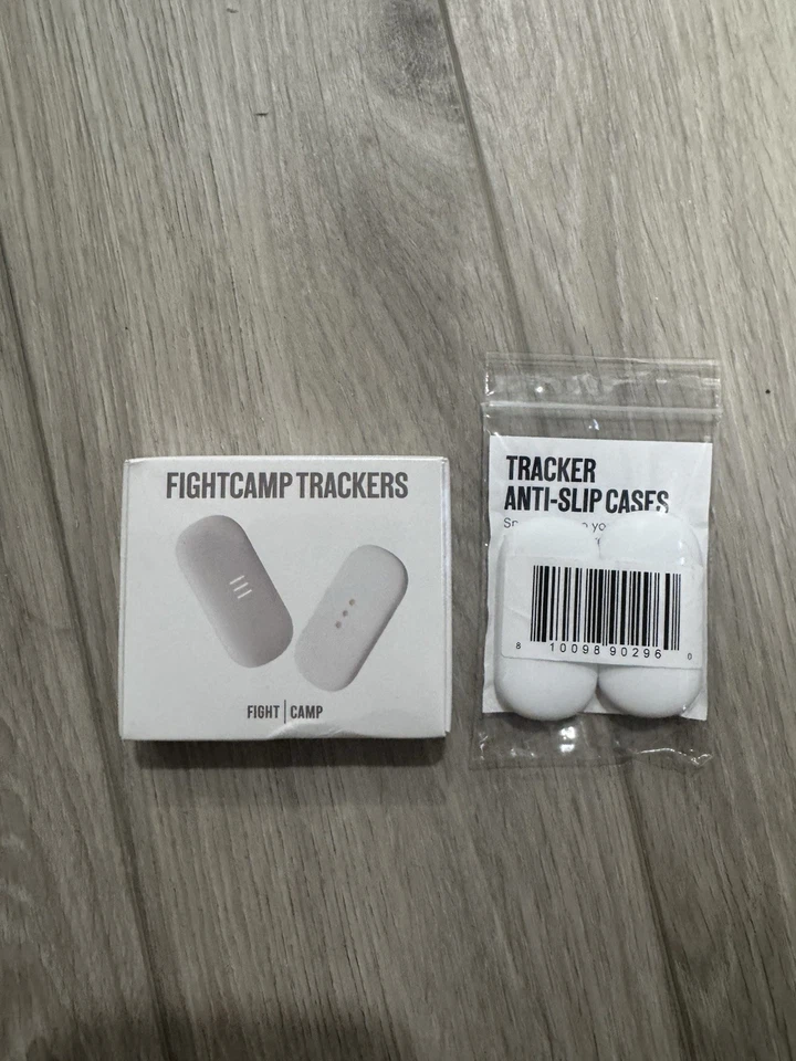 NUEVO Fight Camp Blanco Punch Trackers Sistema de Consola Aplicación de Boxeo Estuches Antideslizantes Foto 1 de 2