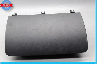 Отсек для хранения перчаточного ящика на приборную панель Audi Q7 2007-2009 годов выпуска черный оригинальный - Изображение 1 из 4