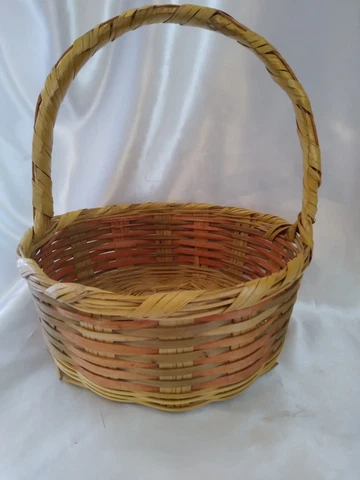 Vintage Easter Basket Round Hand Woven Straw Mexico 1950-1960 Cover