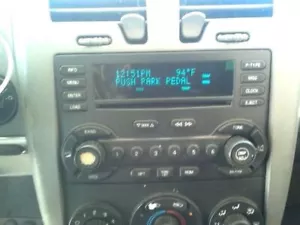 Equipo de audio Radio AM-FM-estéreo-6 Disco Reproductor de CD Se adapta 04-06 MALIBU 490143 - Imagen 1 de 12