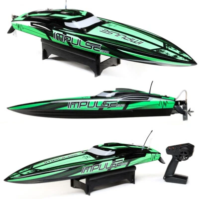 Pro Boat PRB08037T1 Impulse 32'' Deep-V Brushless Smart RTR Boat Black/Green - Image 1 of 4