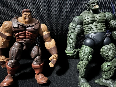 Abomination And Juggernaut Marvel Legends Figure Cover