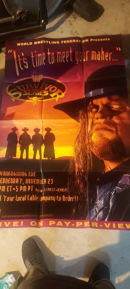 PÓSTER WWE GIGANTE 24” X 36” - Survivor Series 1994 UNDERTAKER VS Yokozuna  Foto 1 de 1