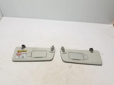 Renault Megane E-Tech 2022 Set sun visor 964011680R AUA188268 - Bild 1 von 4