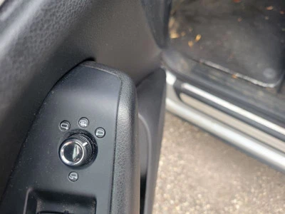 Interruptor de puerta delantera del conductor espejo convertible para 08-17 AUDI A5 732714 Foto 1 de 4