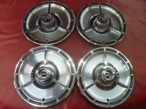 VINTAGE 1964 CHEVY CHEVELLE NOVA IMPALA SS SPINNER HUBCAPS WHEEL COVERS - Picture 1 of 11