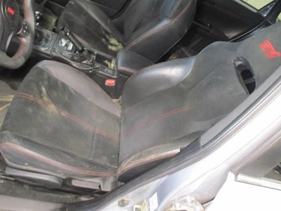 Used Front Left Seat Front fits: 2013 Subaru Impreza bucket air bag leather manu Foto 1 de 4