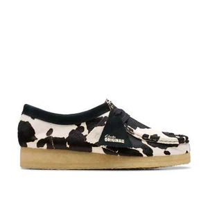 [26175835] WOMENS CLARKS WALLABEE COW PRINT HAIRON - Picture 1 of 7
