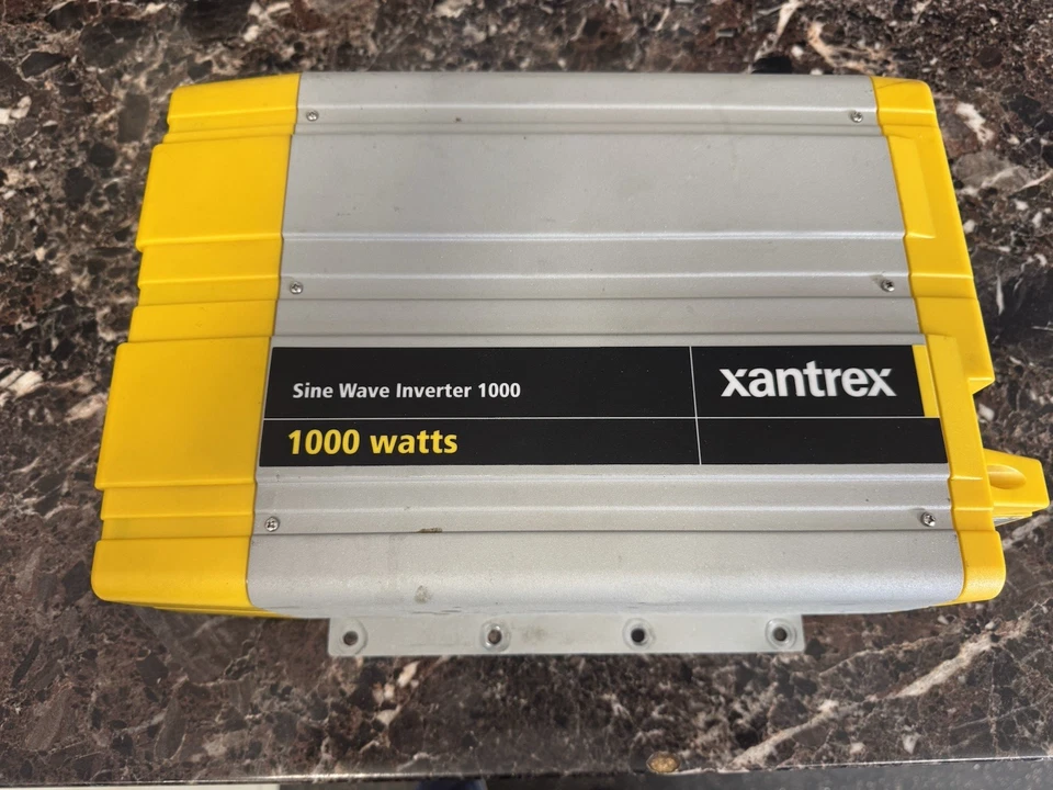 power inverter 1000 watts prosine Xantrex 806-100 - Image 1 of 4