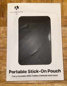 Afterplug Portafoglio Portatile Stick-On Due Tasche 5.1" x 3.4" Grigio - Foto 1 di 2