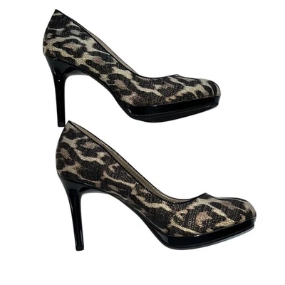 Nuevo Bandolino Dyre Marrón Negro Estampado de Animales Zapatos de salón Talla 6.5 Dorado Brillo Tacones Nuevos sin Etiquetas Foto 1 de 4