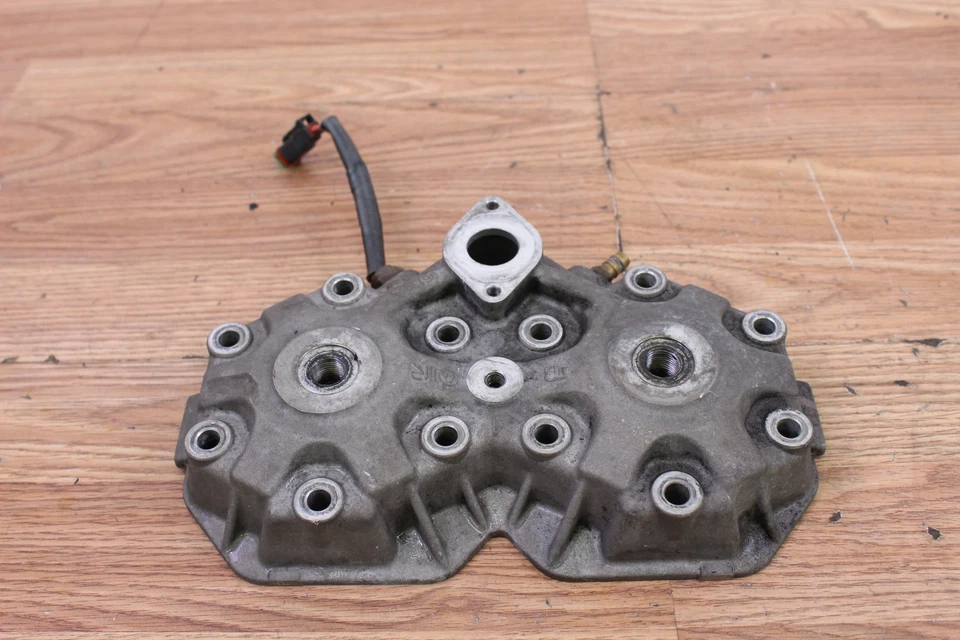 Culata SKI-DOO Summit Everest 800R PTEK 2010 Foto 1 de 4