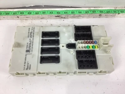 BMW 320i F30 xDrive 2012-2015 módulo de control electrónico delantero 9325654 OEM. Foto 1 de 4