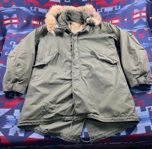 Vintage 70s M65 Fishtail Parka Jacket Coat US Army 1970 Military Fur Hood Mens S/M - Bild 1 von 21