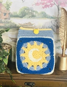 Celestial Crochet Kindle E Reader Sleeve Pouch - Picture 1 of 8