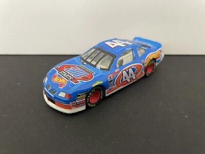 Hot Wheels Pontiac Grand Prix 1998 Petty Racing Family Kyle Petty pilotos reales Foto 1 de 4
