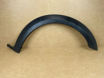 Cubierta guardabarros delantero derecho todo terreno audi a4 b9 8w9853718 Foto 1 de 4