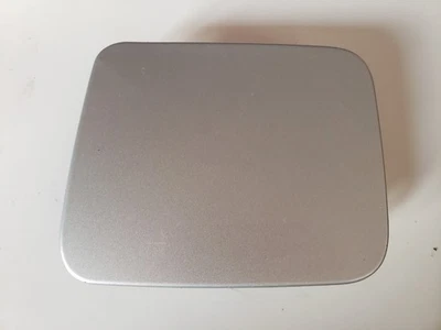 Nissan Altima 2015 puerta del tanque de combustible Foto 1 de 3