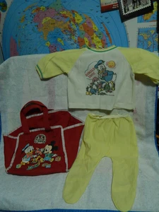 Bolso de Mano Disney Baby (LOTE de 2) de Lona Roja + Conjunto del Pato Donald de los años 70-80 - Imagen 1 de 12