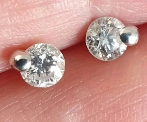 Platinum Natural 0.50ct Diamond Studs Earrings - Picture 1 of 10
