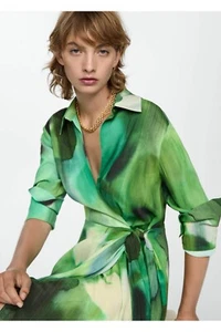 Mango Vestido cruzado con estampado gráfico verde S - Imagen 1 de 10