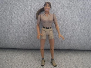 Crocodile Hunter TERRI IRWIN figure 6" incomplete (no backpack) N2 Toys 2000 - Picture 1 of 13