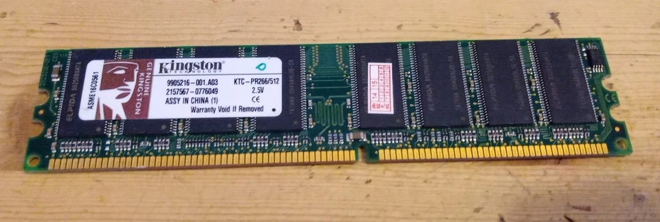 Mémoire Pc Bureau 512Mo DDR KINGSTON PC2100 / KTC-PR266/512 / 9905216-001.A03 - Photo 1/1