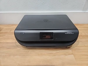 HP ENVY 4512 All-In-One Inkjet Wireless Color Printer Copier Scanner Photo WiFi - Picture 1 of 8