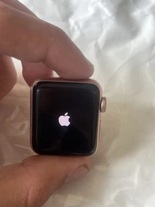 Apple Watch Series 3 42MM A1859 GPS Rose Gold - Imagen 1 de 8