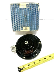 NOS Bosch 6 Volt Low Note Horn – VW Porsche 911 912  - Picture 1 of 7