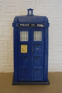 First Doctor's Tardis (David Bradley version) "An Adventure in Space and Time" - Picture 1 of 5