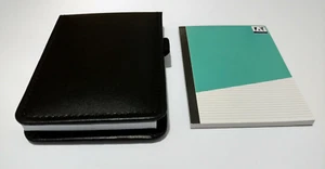 MINI BLOC DE NOTAS TAMAÑO BOLSILLO CON FUNDA Y SOPORTE PARA BOLÍGRAFO CON 1 BLOC EXTRA - Imagen 1 de 8