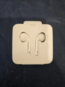 Auriculares APPLE EarPods con conector Lightning en el canal auditivo (blanco) - CAJA ABIERTA - Imagen 1 de 2