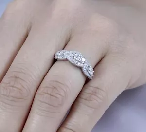 ANILLO DE COMPROMISO DE PLATA ESTERLINA 925 MEDIA ETINIDAD CZ MUJER TALLA 2.5-15 ML3357 - Imagen 1 de 5