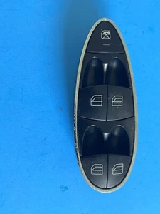 Interruptor ventana lateral izquierdo del conductor Mercedes Clase E 03-09 FABRICANTE DE EQUIPOS ORIGINALES A211 821 36 79 - Imagen 1 de 5
