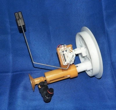 Toyota GR86 2022-2025 Subaru BRZ 2,4 L bomba de combustible sensor de nivel transmisor OEM Foto 1 de 4