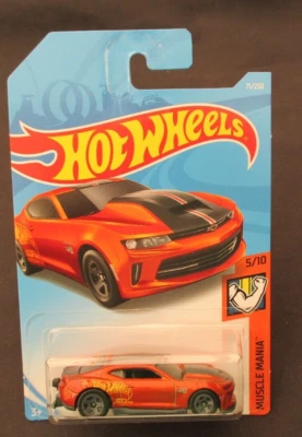 hot wheels 2019 18 copo Camaro  ss muscle mania orange - Image 1 of 2