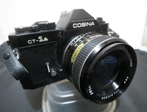 COSINA CT-1A 35mm FILM SLR Camera w/ Optomax 1:2.8 28mm Lens + Case - Picture 1 of 10